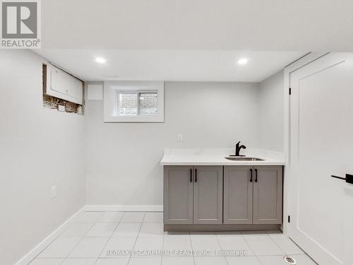 67 Cope Street, Hamilton, ON - Indoor