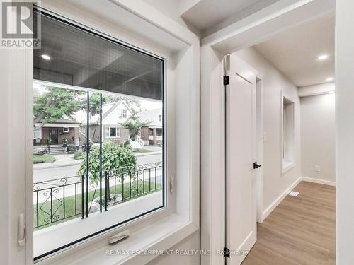 67 Cope Street, Hamilton, ON - Indoor Photo Showing Other Room