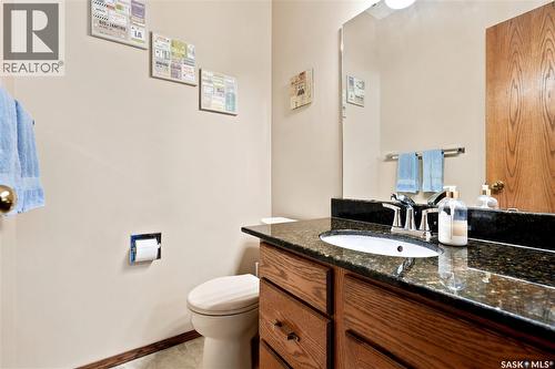 6112 Brunskill Place, Regina, SK - Indoor Photo Showing Bathroom