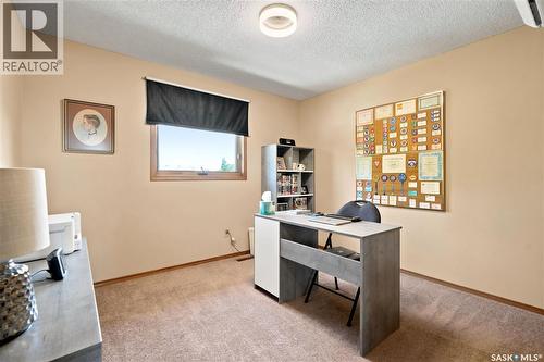 6112 Brunskill Place, Regina, SK - Indoor Photo Showing Office