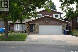 407 Chitek CRESCENT  Saskatoon, SK S7K 5C1