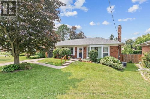 326 COCHRANE STREET  Whitby (Lynde Creek), ON L1N 5J3