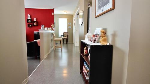 66-6400 Spencer Road, Kelowna, BC - Indoor Photo Showing Other Room