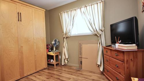 66-6400 Spencer Road, Kelowna, BC - Indoor