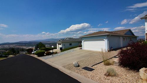 66-6400 Spencer Road, Kelowna, BC - Outdoor