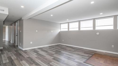 700 Matt Road, Kelowna, BC - Indoor Photo Showing Other Room