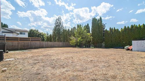 700 Matt Road, Kelowna, BC - Outdoor