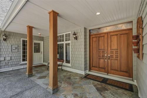 382 Dorset Rd, Qualicum Beach, BC 