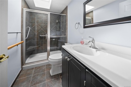 6214 Rich Rd, Nanaimo, BC 