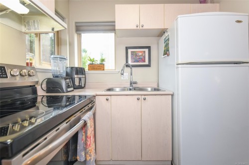 #107-720 Aspen Rd, Comox, BC 