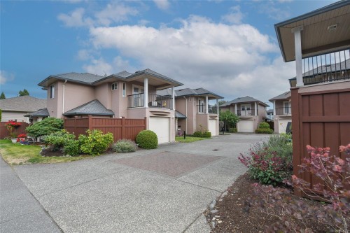 #107-720 Aspen Rd, Comox, BC 