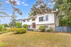 5861 Sycamore St Duncan, BC V9L 3E3