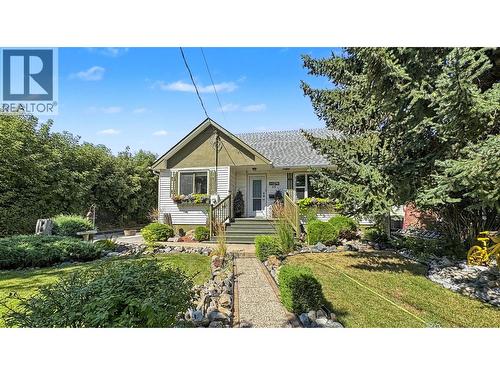 15 15th Avenue S  Cranbrook, BC V1C 2Y4