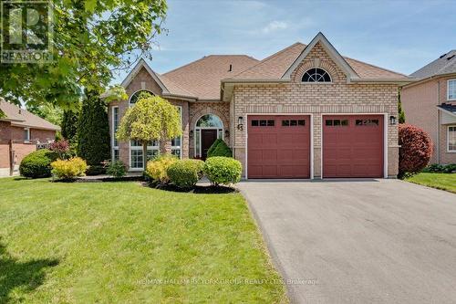 45 HIGHCASTLE AVENUE  Georgina, ON L4P 4B5
