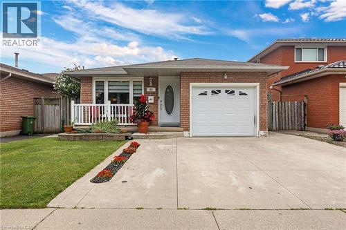 92 JUNIPER Drive  Stoney Creek, ON L8G 4E6