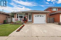 92 JUNIPER Drive Stoney Creek, ON L8G 4E6
