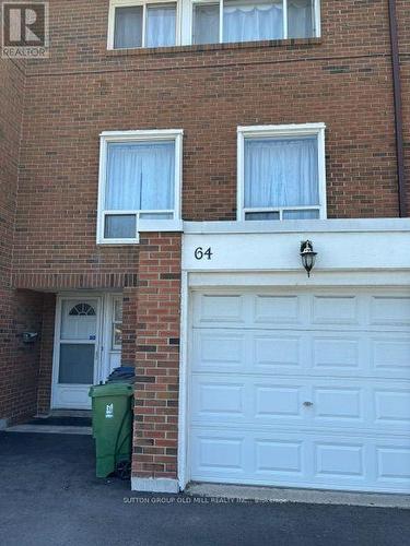 64 - 1563 ALBION ROAD , Toronto, Ontario M9V 1B2 2