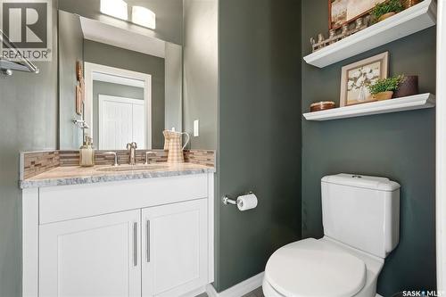213 4002 Sandhill Crescent, Regina, SK - Indoor Photo Showing Bathroom