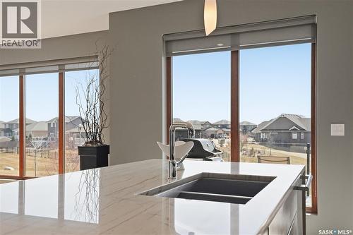 254 Whalley Crescent, Saskatoon, SK - Indoor Photo Showing Kitchen With Double Sink