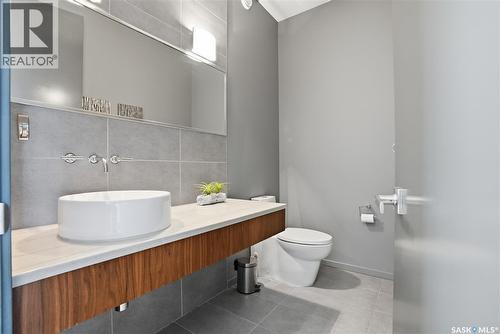 254 Whalley Crescent, Saskatoon, SK - Indoor Photo Showing Bathroom