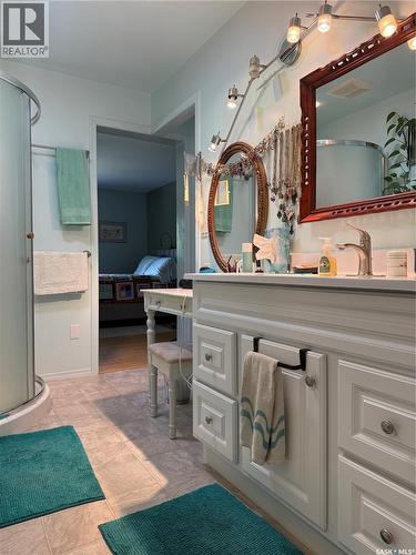 218 Rose Street, Lemberg, SK - Indoor Photo Showing Bathroom