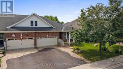 205 CAIRNSMORE CIRCLE Ottawa, ON K2J 0G4