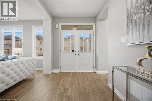 542 Boyd Lane, Milton, ON - Indoor Photo Showing Other Room