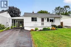 23 LAKEVIEW Avenue Grimsby, ON L3M 3L9