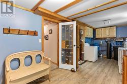 LARGE LAUNDRY/MUDROOM - 