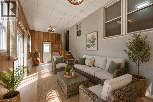 VIRTUALLY STAGED - 22 David Avenue, Hamilton, ON - Indoor Photo Showing Living Room