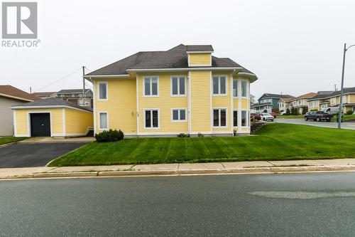28 Pinware Crescent  Mount Pearl, NL A1N 5K4