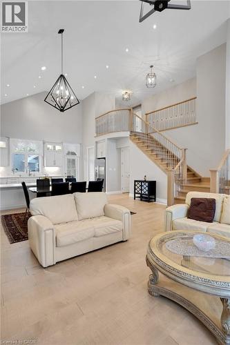 305 Blair Creek Drive, Kitchener, ON - Indoor Photo Showing Other Room