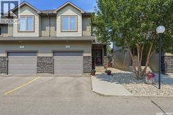 104 4100 Sandhill CRESCENT  Regina, SK S4V 3G9
