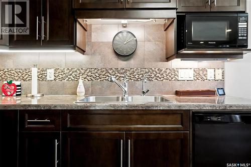 104 4100 Sandhill Crescent, Regina, SK - Indoor Photo Showing Kitchen With Double Sink