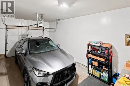104 4100 Sandhill Crescent, Regina, SK - Indoor Photo Showing Garage