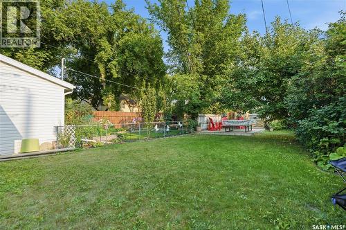 704 32Nd Street W, Saskatoon, SK - Outdoor