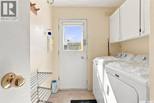 610 Acadia Drive, Saskatoon, SK - Indoor Photo Showing Laundry Room
