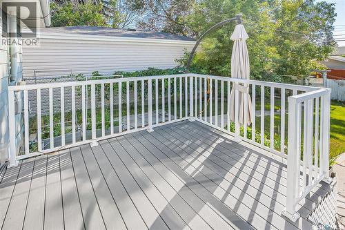 610 Acadia Drive, Saskatoon, SK - Outdoor With Deck Patio Veranda With Exterior