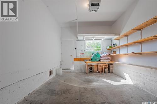 610 Acadia Drive, Saskatoon, SK - Indoor Photo Showing Other Room