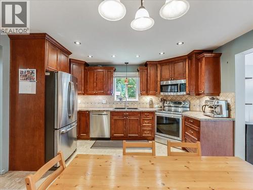 2451 Cunningham Road, Slocan Park, BC - Indoor Photo Showing Kitchen With Stainless Steel Kitchen
