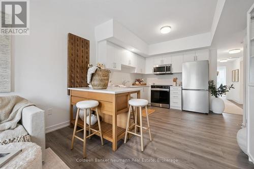 78 - 940 St. David Street N, Centre Wellington (Fergus), ON - Indoor Photo Showing Kitchen With Stainless Steel Kitchen