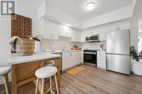 78 - 940 St. David Street N, Centre Wellington (Fergus), ON - Indoor Photo Showing Kitchen With Stainless Steel Kitchen