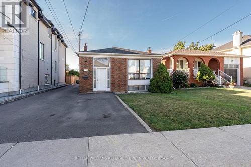 LOWER - 343 RANEE AVENUE , Toronto, Ontario M6A 1N9 3
