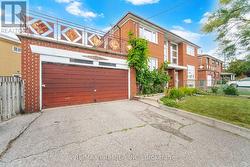 148 GILTSPUR DRIVE Toronto, ON M3L 1N1