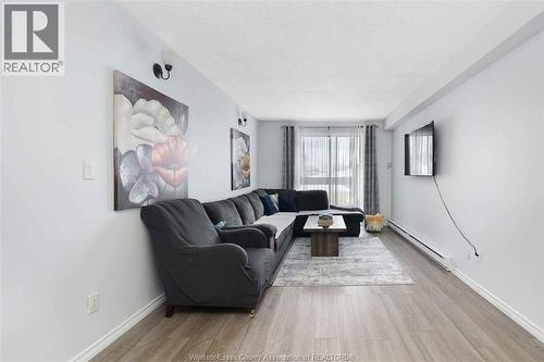 995 Elsmere, Windsor, ON 