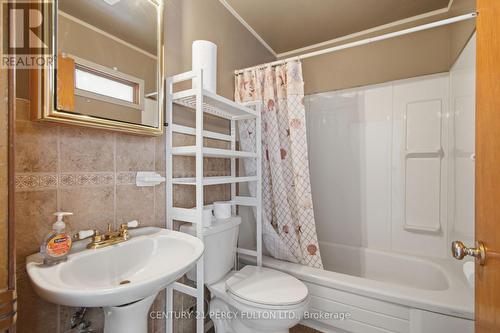 7 Valleyview Crescent, Belleville, ON - Indoor Photo Showing Bathroom