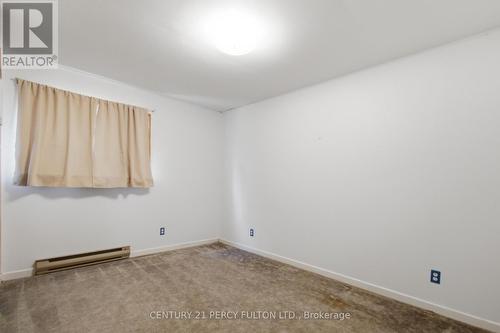7 Valleyview Crescent, Belleville, ON - Indoor Photo Showing Other Room