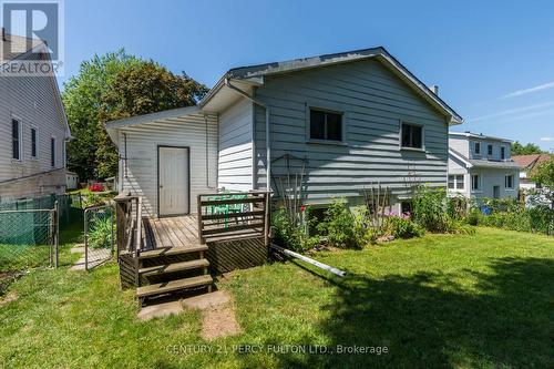 7 Valleyview Crescent, Belleville, ON - Outdoor