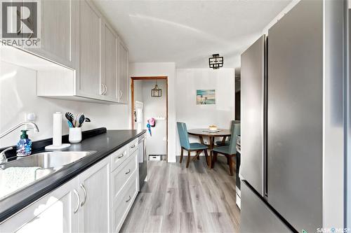 55 Trident Crescent, Saskatoon, SK - Indoor Photo Showing Kitchen