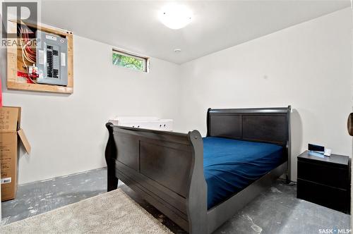 55 Trident Crescent, Saskatoon, SK - Indoor Photo Showing Bedroom